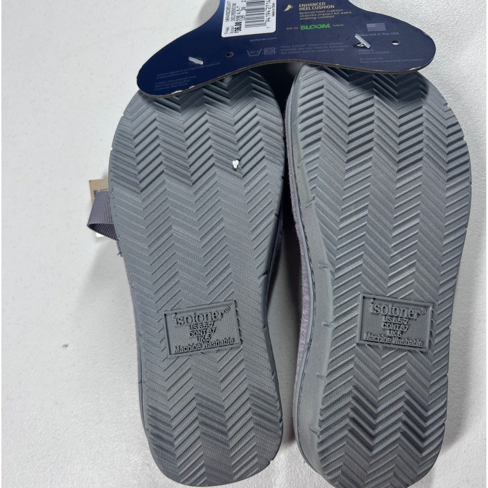 Isotoner Signature Memory Foam Slippers Womens‎ Small 6.5-7 Purple NEW - Picture 5 of 6